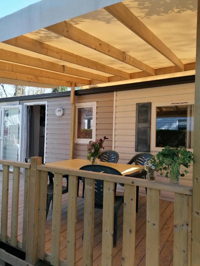 Mobil Home Tout Confort 6 Personnes Climatise Au Pied Du Luberon Ла-Рок-д'Антерон Экстерьер фото