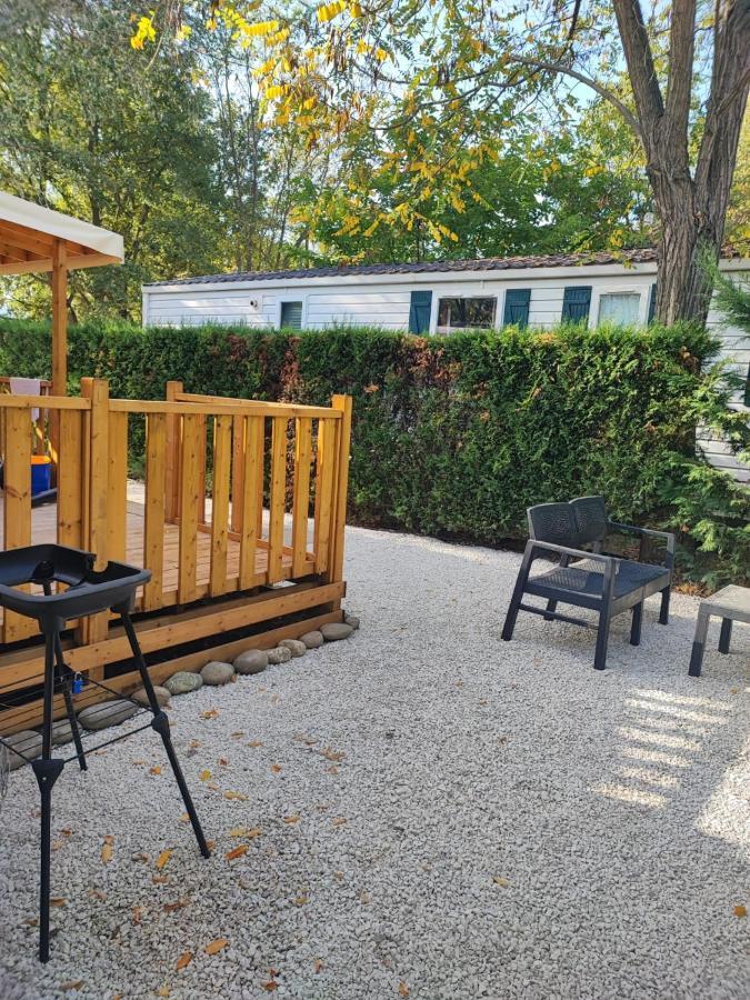 Mobil Home Tout Confort 6 Personnes Climatise Au Pied Du Luberon Ла-Рок-д'Антерон Экстерьер фото